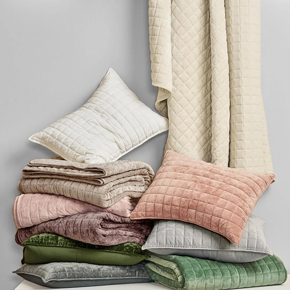 King Velvet Quilt Set Ultra Soft Lightweight